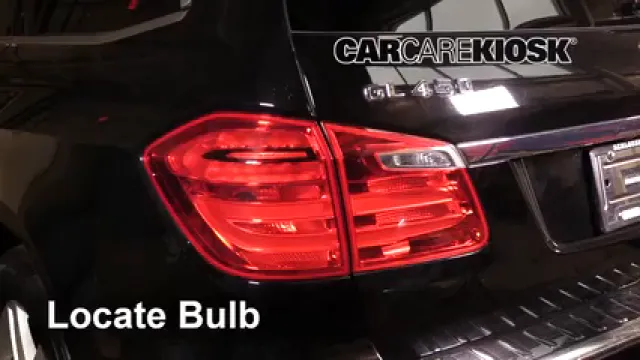 2013 Mercedes-Benz GL450 4.6L V8 Turbo Luces Luz de freno (reemplazar foco)